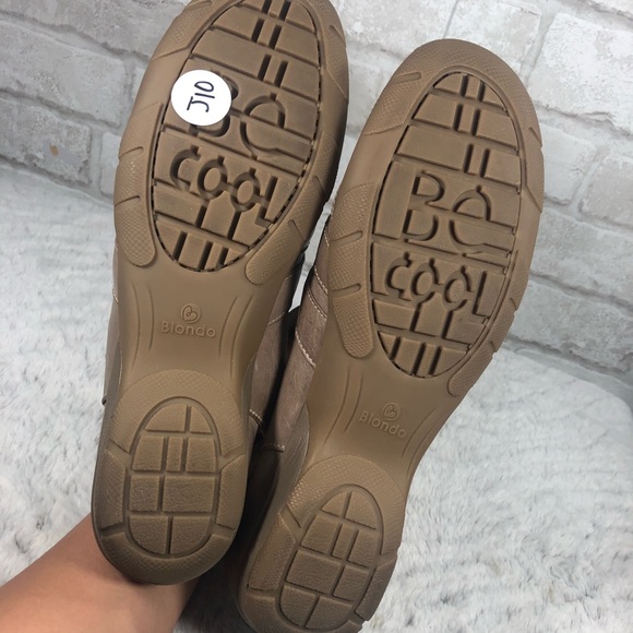 blondo robin waterproof flat